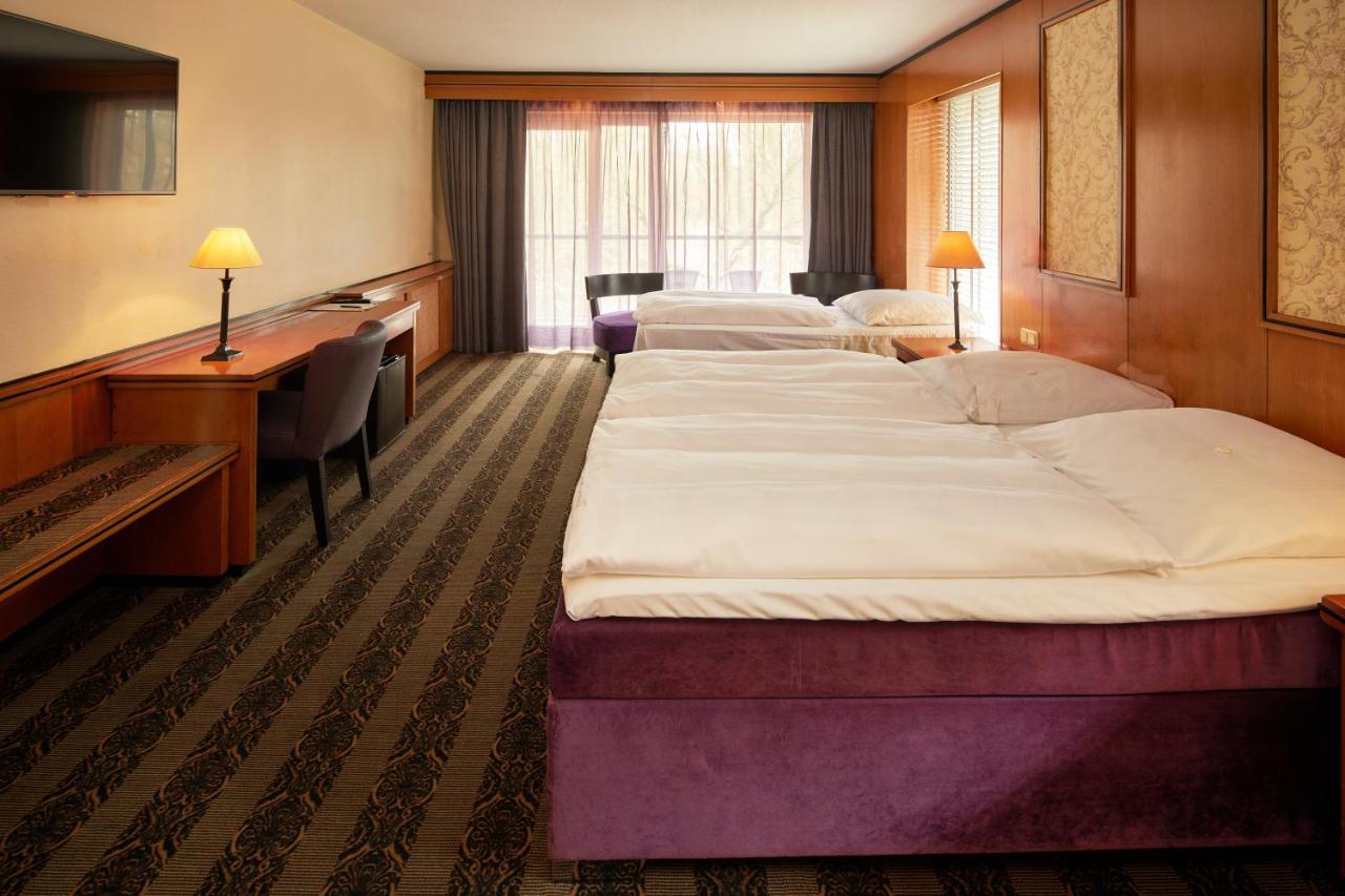 Hotel Gladbeck van der Valk Exteriör bild