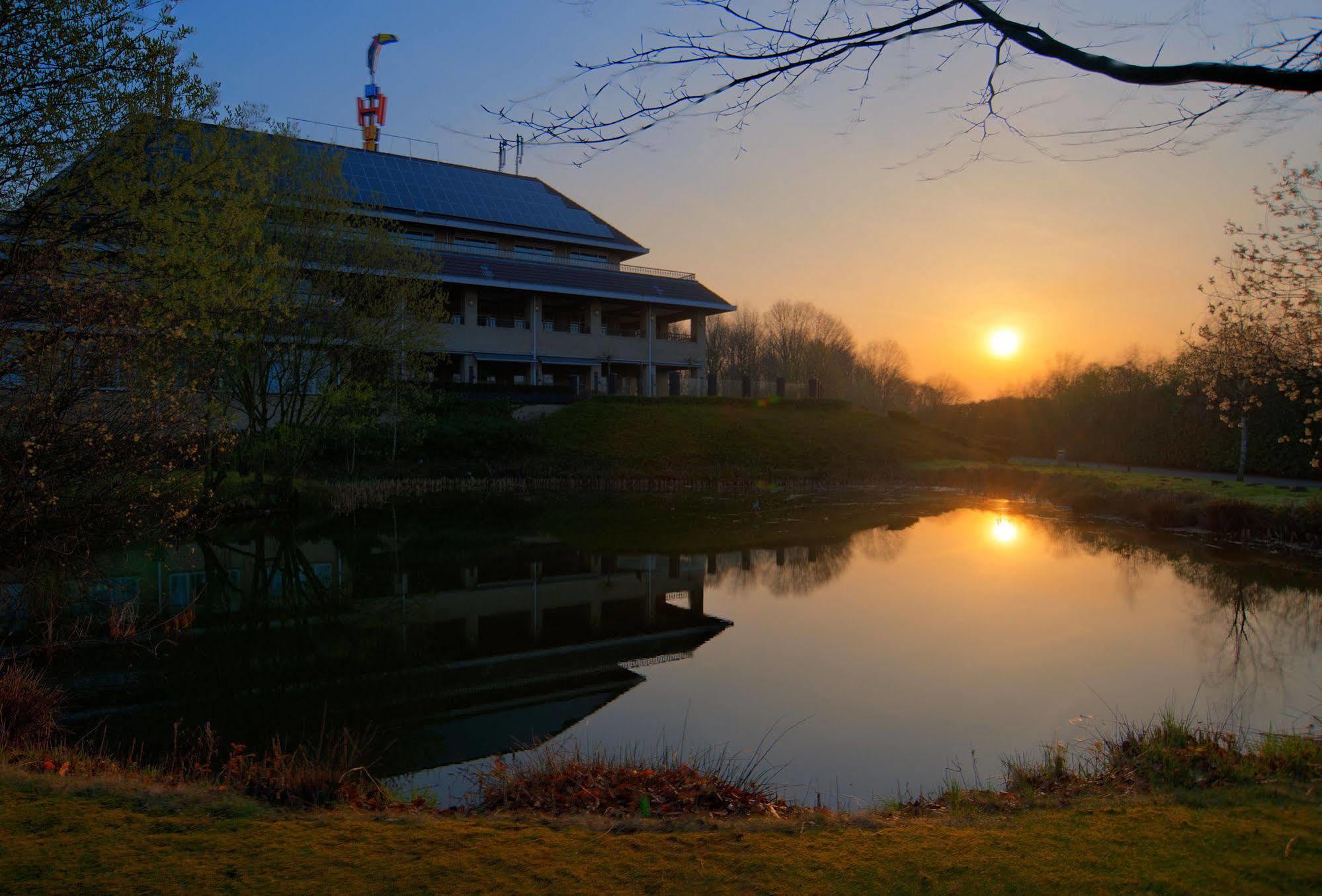Hotel Gladbeck van der Valk Exteriör bild